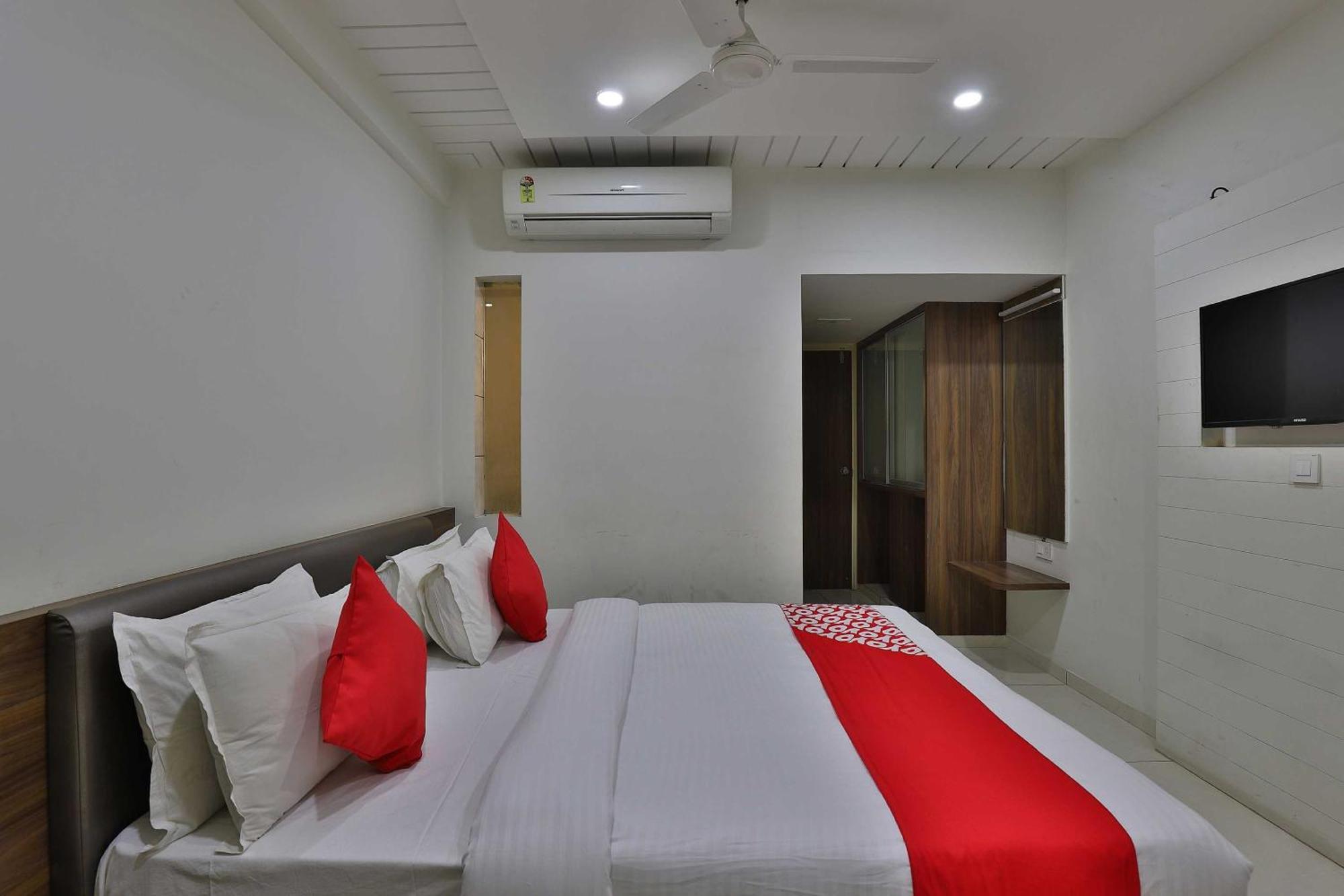 Hotel Panchsheel Vadodara Exterior foto